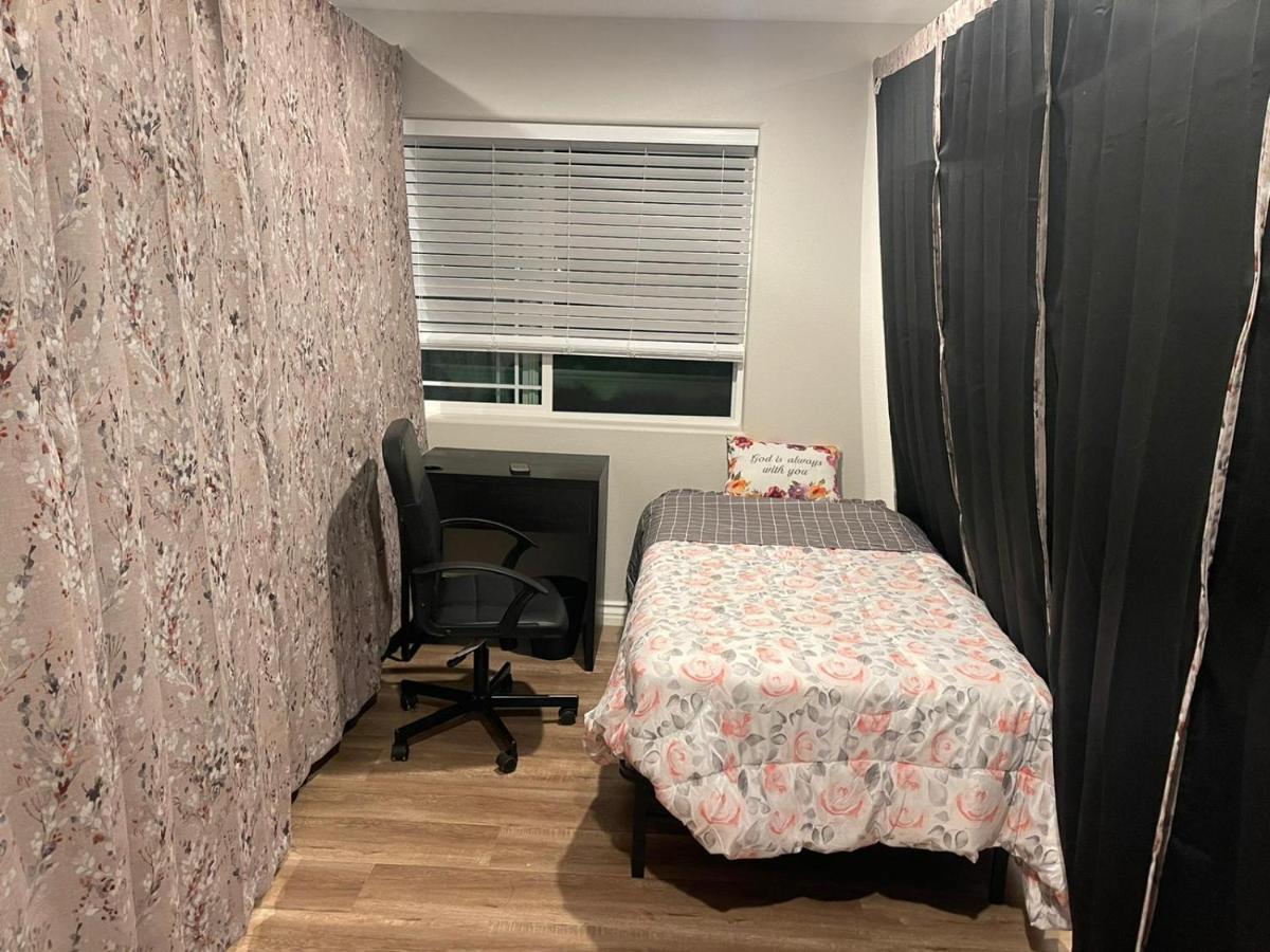 Humble Home Santa Ana 2 Экстерьер фото